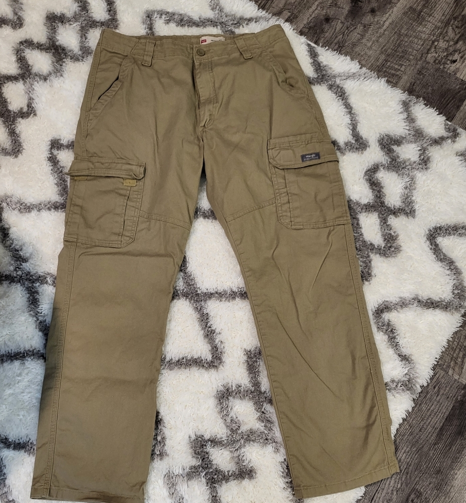 Mens Wrangler Khakis